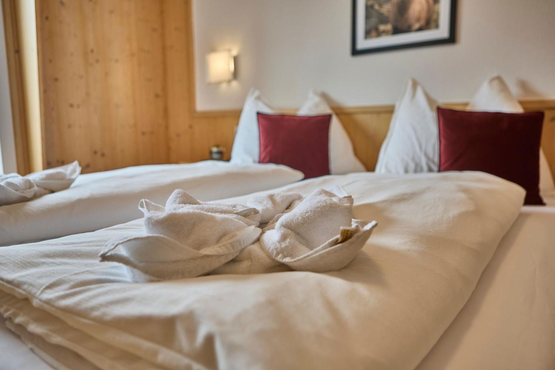 Platzhirsch Rooms - B&B - Self Check-In Piesendorf Buitenkant foto